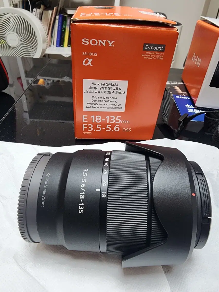 SONY E MOUNT 18135 F3.5-5.6 OSS 렌즈